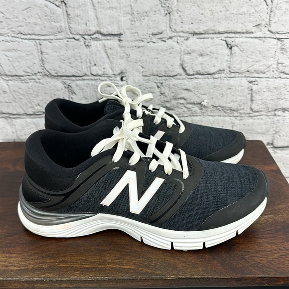 NEW BALANCE 711 V2 Cush+ Running Training Sneaker 8 Black EUC! - Picture 2 of 9